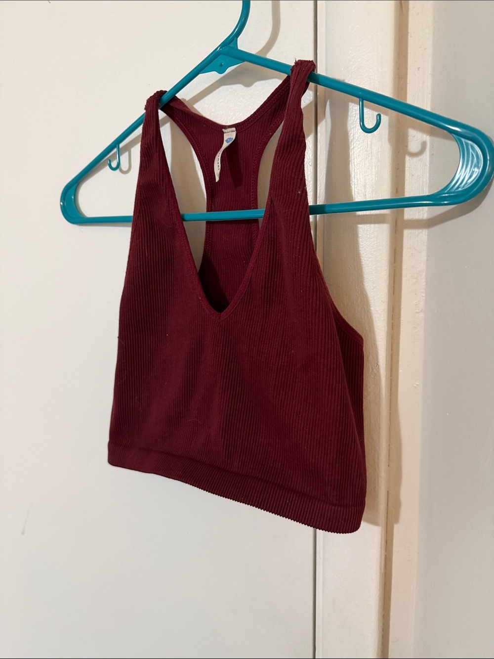 Free people Women’s Ribbed Racerback Crop Top - Burgundy